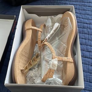Vionic Miami Gold Cork Sandals